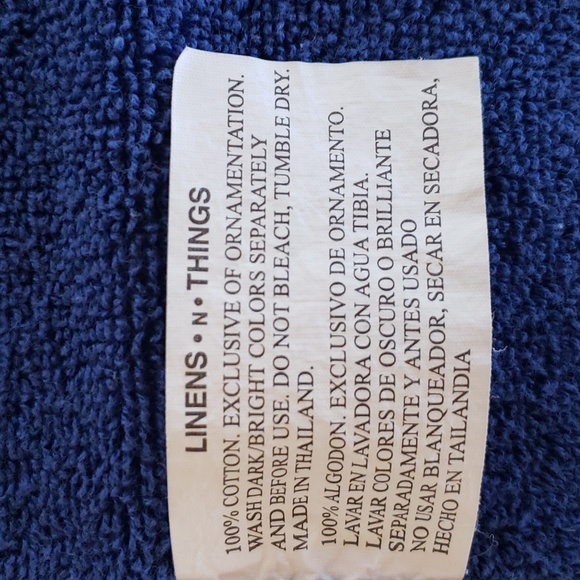 Vintage Linens & Things snowman navy blue mini hand towel ☃️ - Picture 6 of 6